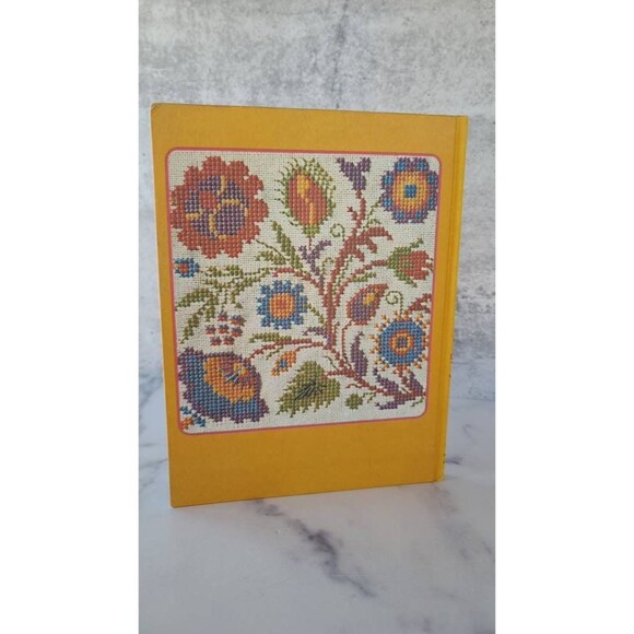 Creative Hands, Volume 16 - Picture 9 of 10